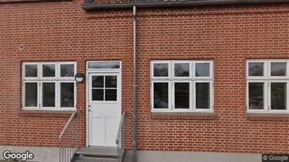 Boligudlejningsejendomme til salg i Trige - Foto fra Google Street View