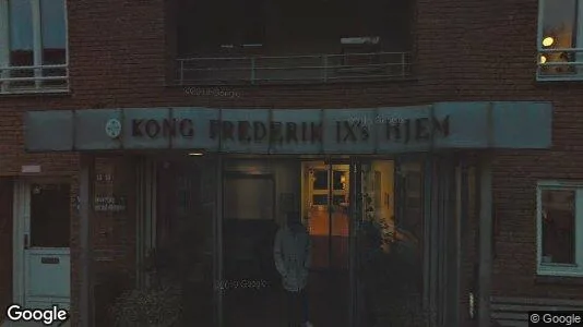 Boligudlejningsejendomme til salg i Frederiksberg - Foto fra Google Street View