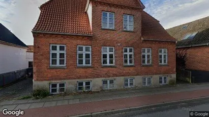 Boligudlejningsejendomme til salg i Brønderslev - Foto fra Google Street View
