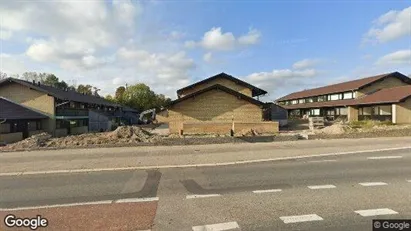 Boligudlejningsejendomme til salg i Holte - Foto fra Google Street View
