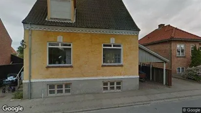 Boligudlejningsejendomme til salg i Frederikshavn - Foto fra Google Street View
