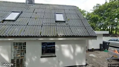 Boligudlejningsejendomme til salg i Suldrup - Foto fra Google Street View