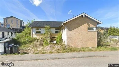 Boligudlejningsejendomme til salg i Hadsund - Foto fra Google Street View