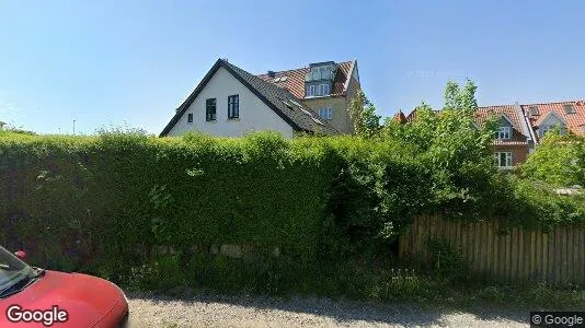 Boligudlejningsejendomme til salg i Højbjerg - Foto fra Google Street View