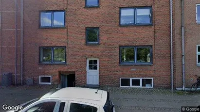 Boligudlejningsejendomme til salg i Aalborg Centrum - Foto fra Google Street View Boligudlejningsejendomme til salg i Aalborg Centrum - Foto fra Google Street View