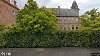Kontorlokaler til leje i Fredensborg - Foto fra Google Street View Kontorlokaler til leje i Fredensborg - Foto fra Google Street View