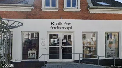 Erhvervslejemål til salg i Juelsminde - Foto fra Google Street View Erhvervslejemål til salg i Juelsminde - Foto fra Google Street View