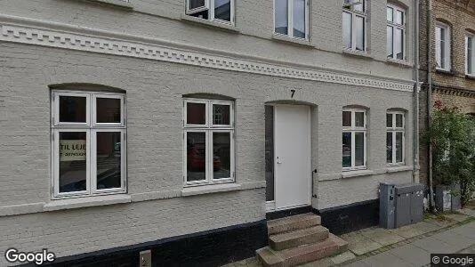 Boligudlejningsejendomme til salg i Aalborg Centrum - Foto fra Google Street View