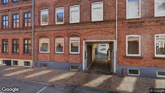 Boligudlejningsejendomme til salg i Odense C - Foto fra Google Street View