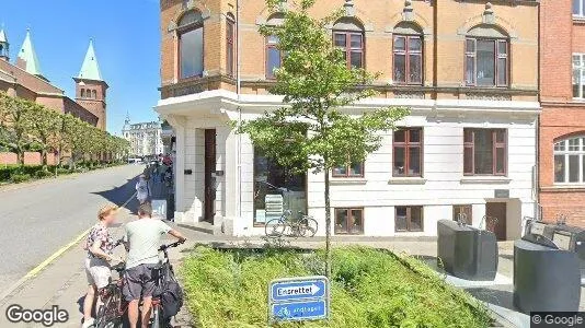 Boligudlejningsejendomme til salg i Århus C - Foto fra Google Street View
