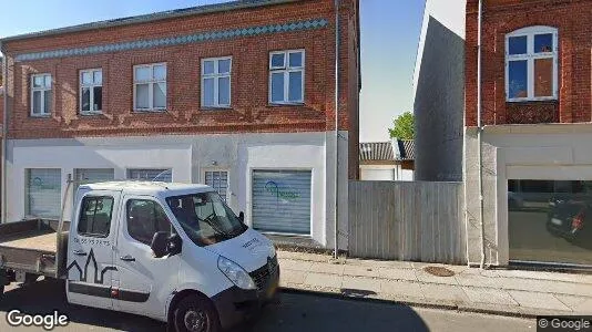 Boligudlejningsejendomme til salg i Haslev - Foto fra Google Street View