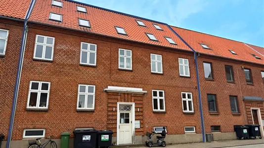 Boligudlejningsejendomme til salg i Fredericia - billede 1