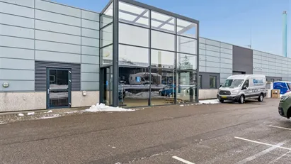 Attraktiv boksbutik til leje i Roskilde