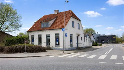 BRUGERLEJEMÅL I SLANGERUP