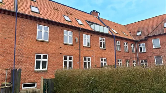 Boligudlejningsejendomme til salg i Fredericia - billede 2