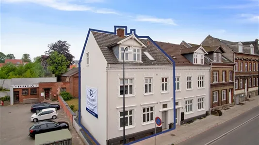 Boligudlejningsejendomme til salg i Fredericia - billede 1