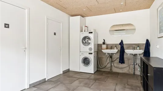 Erhvervslejemål til salg i Kolding - billede 3