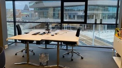 Kontor overfor DOKK1