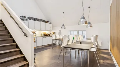 Dejligt kontor til 1.250 kr.