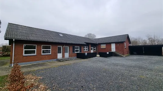 Boligudlejningsejendomme til salg i Kjellerup - billede 4