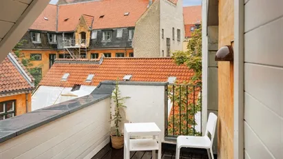 Charmerende lejemål med tagterrasse