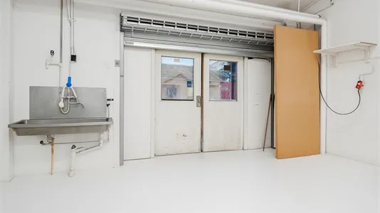 Lagerlokaler til leje i Holte - billede 3