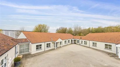 Kontor/showroom nær motorvej E45