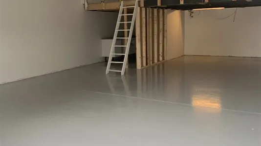 Lagerlokaler til leje i Veksø Sjælland - billede 1