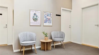 Momsfritaget kliniklokale til 3.750 kr.