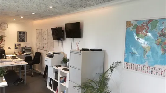 Lagerlokaler til leje i Tilst - billede 2